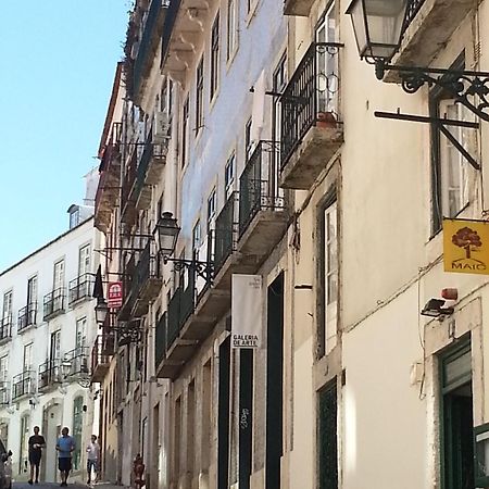 Cozy 1St Floor Flat Central Chiado District With Balconies And Ac 19Th Century Building 리스본 외부 사진
