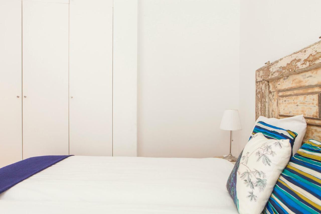 Cozy 1St Floor Flat Central Chiado District With Balconies And Ac 19Th Century Building 리스본 외부 사진